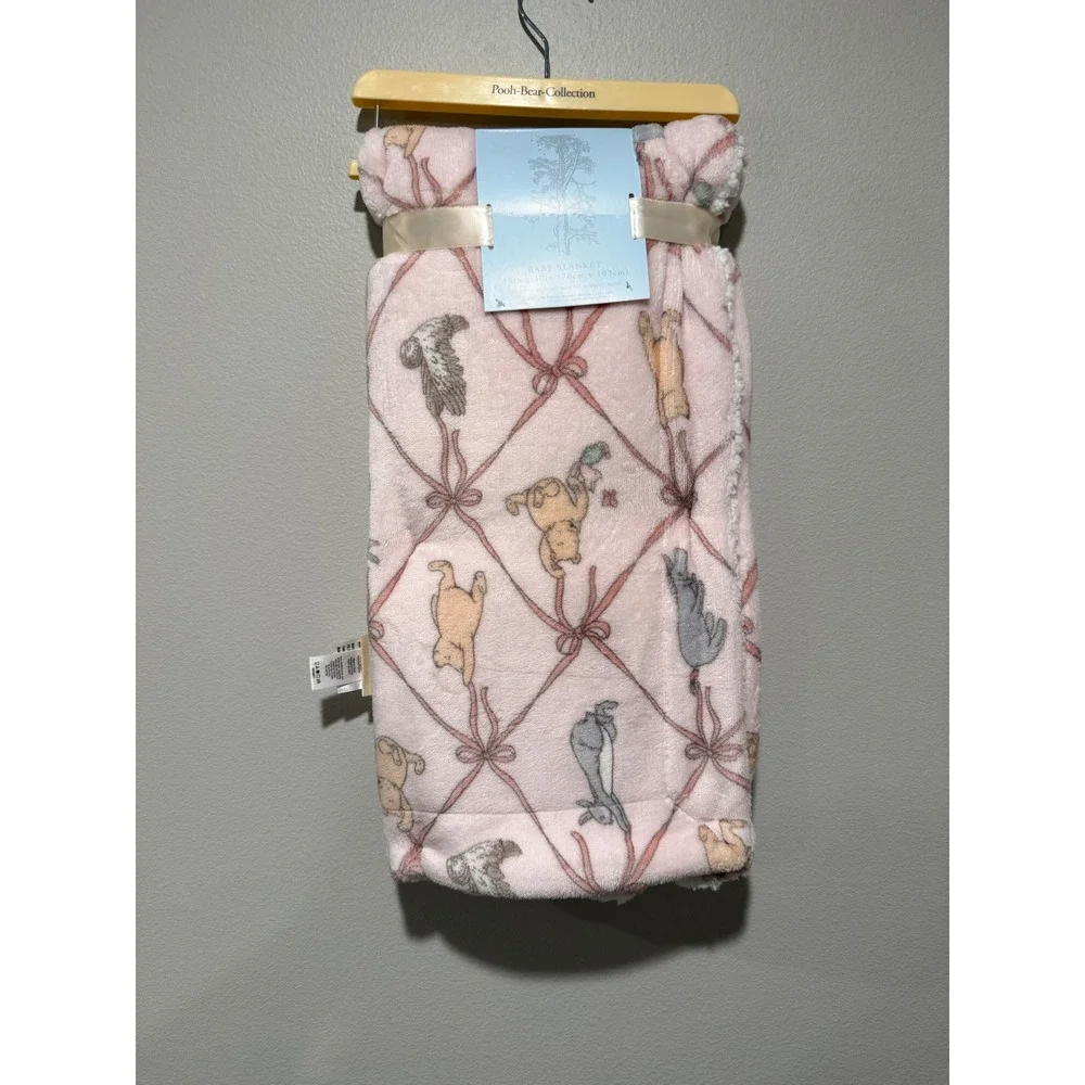 Pooh Bear Collection Pink Sherpa Baby Blanket Winnie the Pooh 30x40 NEW